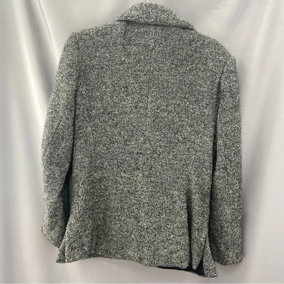 Sandro Women’s Black & White Button Down Blazer Style Coat Size Medium - Picture 8 of 9